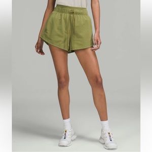 Lululemon Inner Glow Short 3" Bronze Green Size 12